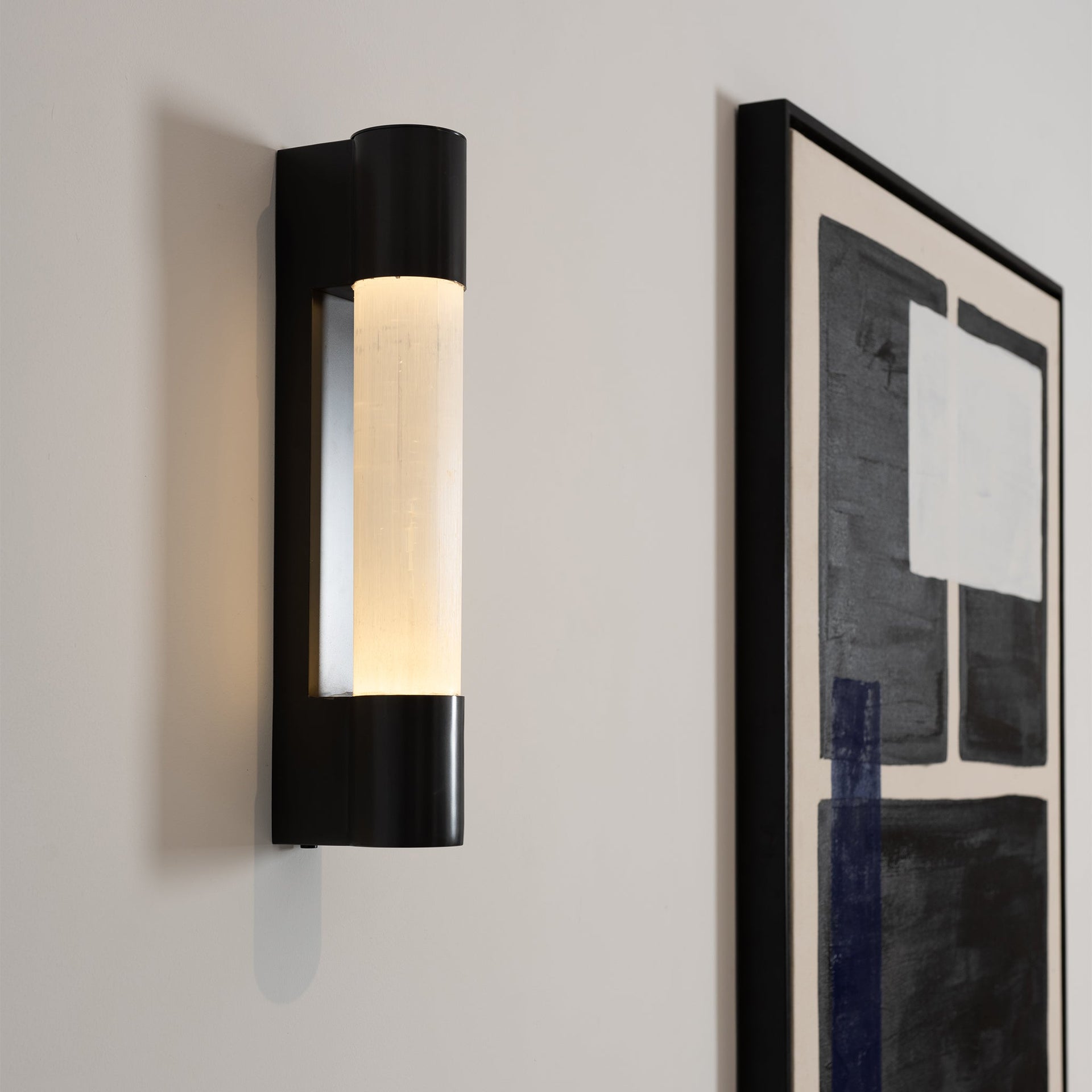 LAMPA ŚCIENNA LYDIA